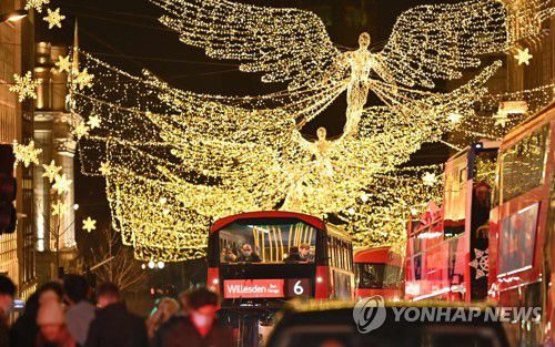 오미크론 변이 확산 속 런던 시내[AFP=연합뉴스 자료사진. 재판매 및 DB 금지]