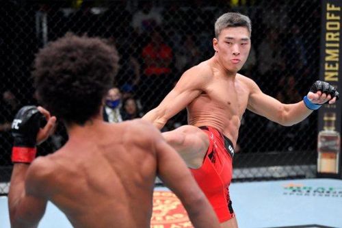 킥하는 최승우[UFC 제공. 재판매 및 DB 금지]
