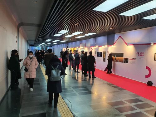 '오천년 역사속 조형미' 주제 국가브랜드업 전시회 장면[왕길환 촬영]