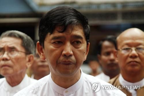 미얀마 군정이 시민권을 박탈한 시민 활동가 민 꼬 나잉[AP=연합뉴스 자료사진. 재판매 및 DB 금지]