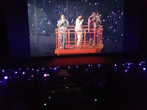 '아미밤 상영회' 열린 서울 롯데시네마 월드타워점 수퍼플렉스G관[촬영 오보람]