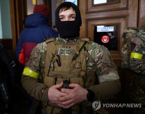 영국에서 온 자원병[로이터 연합뉴스 자료사진. 재판매 및 DB 금지]