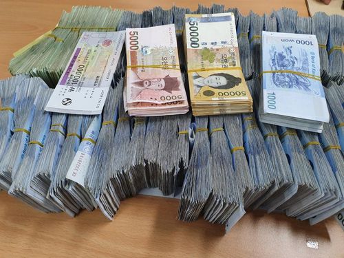 압수한 현금뭉치[경기북부경찰청 제공. 재판매 및 DB금지]