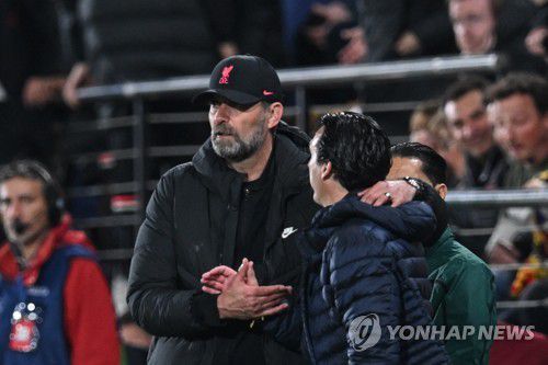 리버풀의 위르겐 클롭 감독과 비야레알의 우나이 에메리 감독[AFP=연합뉴스]