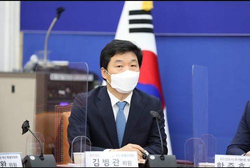 민주당 '1기 신도시 주거환경 개선 특별위원회' 회의 참석한 김병관 후보 [김 후보 페이스북 갈무리. 재판매 및 DB 금지]