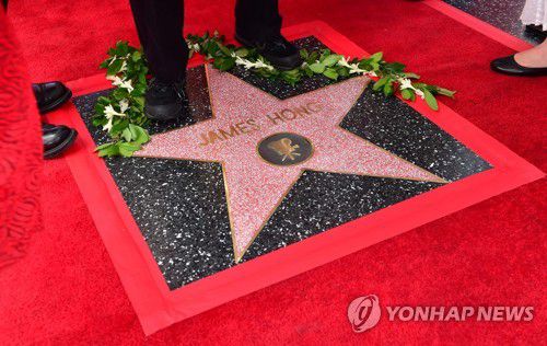 명예의 거리에 이름을 올린 제임스 홍[AFP 연합뉴스, 재판매 및 DB 금지]