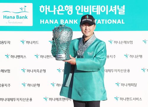 지난해 하나은행 인비테이셔널 우승 당시 이태훈[KPGA 제공. 재판매 및 DB 금지]