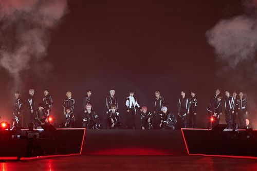 NCT 'SM타운 라이브 2022' 도쿄돔 공연 모습[SM타운 콘서트 캡처]