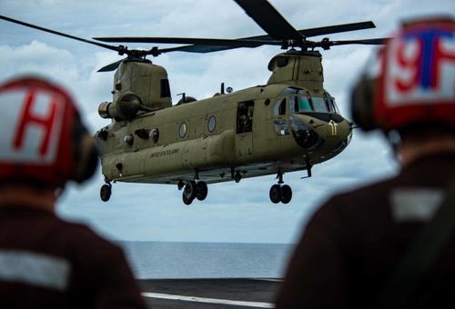 한미 해상 연합훈련에 참가한 로널드 레이건호에서 진행된 비행작전  [미 국방부 제공. 재판매 및 DB 금지]