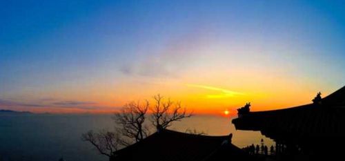 향일암에서 바라본 일출 전경[문화재청 제공. 재판매 및 DB 금지]