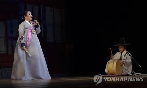 남원시립국악단 공연 모습[연합뉴스 자료사진]