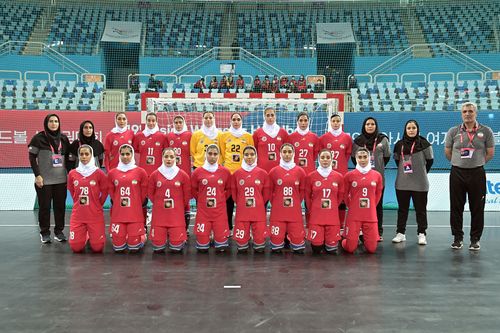 24일 인도와 경기 시작 전에 기념촬영한 인도 선수들. [대한핸드볼협회 제공. 재판매 및 DB 금지]