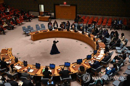 미얀마 결의안 채택하는 유엔 안보리[뉴욕 AFP=연합뉴스]