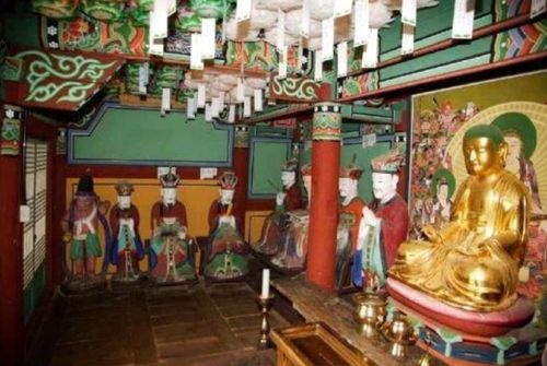 '창녕 관룡사 목조지장보살삼존상 및 사왕상 일괄' 모습 [문화재청 제공. 재판매 및 DB 금지]