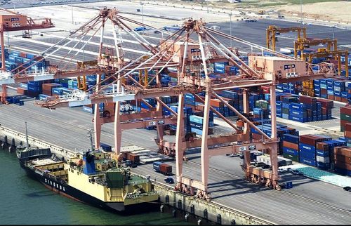 평택항 화물선적[경기도 제공 자료사진]