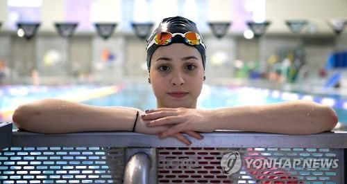 시리아 난민 출신으로 리우데자네이루 올림픽에 난민팀으로 출전한 유스라 마르디 [EPA 연합뉴스 자료사진. 재판매 및 DB 금지]