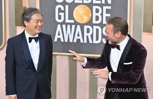 美골든글로브 레드카펫 선 박찬욱 감독…'헤어질 결심' 수상 불발