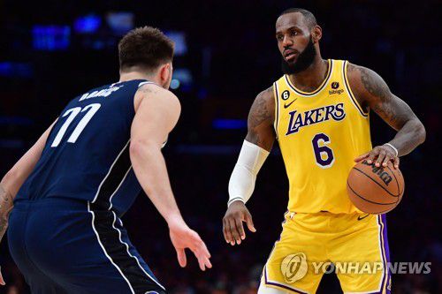 돈치치와 르브론 제임스의 대결[USA TODAY Sports=연합뉴스]