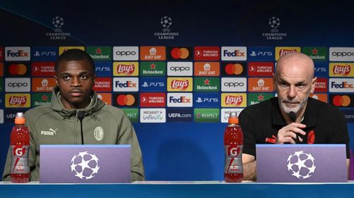 칼룰루(왼쪽)와 피올리 감독(오른쪽)[AC 밀란 홈페이지 캡처. 재판매 및 DB금지]