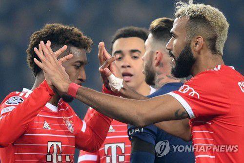 결승골 넣은 코망(왼쪽)[AFP=연합뉴스]