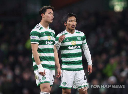 셀틱에서 뛰는 오현규(왼쪽)[액션 이미지스/로이터=연합뉴스 자료사진. 재판매 및 DB금지]