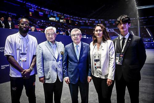 세계태권도연맹 선수위원에 당선된 이대훈(오른쪽)[세계태권도연맹 제공. 재판매 및 DB금지]