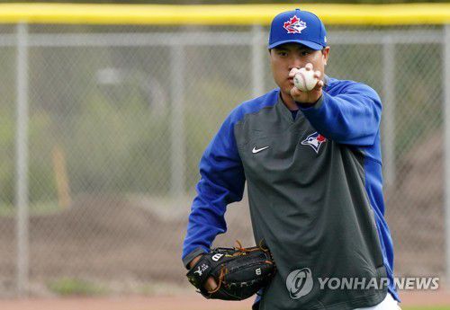 재활 중인 류현진[연합뉴스 자료사진]