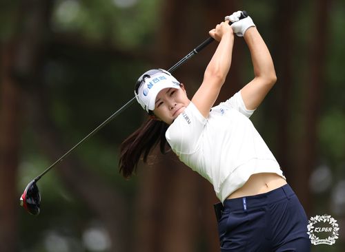 고지우의 힘찬 티샷.[KLPGA 제공. 재판매 및 DB 금지]
