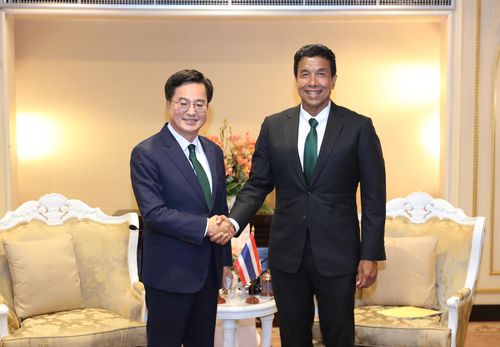 김동연(왼쪽) 지사와 찻찻 싯티판 태국 방콕 시장[경기도 제공. 재판매 및 DB 금지]