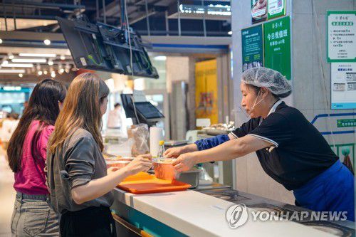 중국 베이징의 음식점[EPA=연합뉴스 자료사진. 재판매 및 DB 금지]