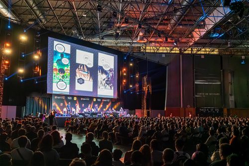 재팬엑스포에서의 '픽 미 업!' 라이브 더빙쇼[카카오 픽코마 제공]