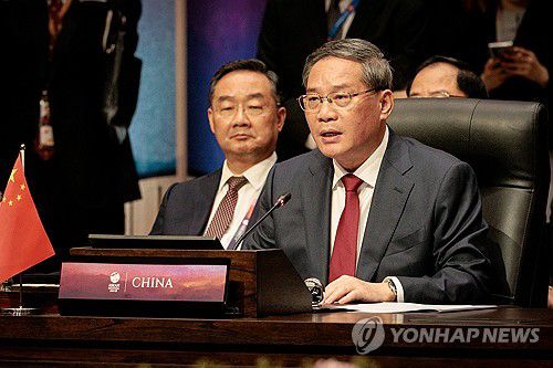 리창 중국 총리지난 6일 리창 중국 총리가 인도네시아 자카르타에서 열린 제26차 아세안·중국 정상회의에서 발언하고 있다. [EPA 연합뉴스 자료사진. 재판매 및 DB 금지]