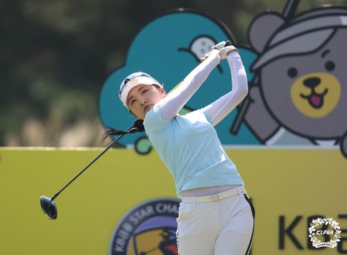 티샷하는 이예원[KLPGA 제공. 재판매 및 DB 금지]