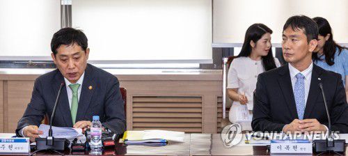 김주현 금융위원장과 이복현 금감원장[연합뉴스 자료사진] 2023.7.17 hkmpooh@yna.co.kr