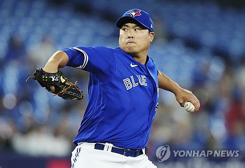 역투하는 류현진[AP=연합뉴스]