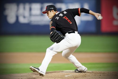 시즌 20번째 퀄리티스타트로 12승을 수확한 kt 고영표[kt wiz 제공. 재판매 및 DB 금지]