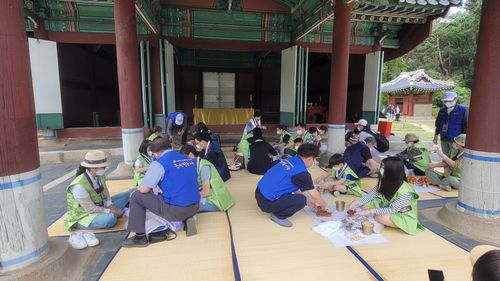 올해 상반기 제수 진설 체험 행사 모습 [문화재청 제공. 재판매 및 DB 금지]