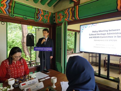 협력 사업에 관해 설명하는 최응천 청장 [문화재청 제공. 재판매 및 DB 금지]