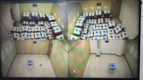 서울시선관위가 송출 중인 강서구청장 보궐선거 사전투표함 보관장소 CCTV 화면[서울시선관위 제공]