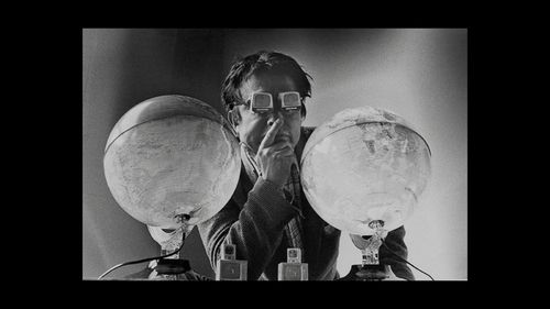 다큐멘터리 영화 '백남준: 달은 가장 오래된 TV' 속 한 장면[엣나인필름 제공. 재판매 및 DB 금지]