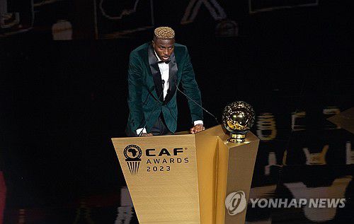 2023 CAF 올해의 남자 선수로 뽑힌 빅터 오시멘[EPA=연합뉴스]