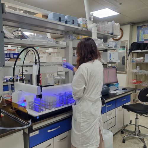 수돗물 수질 검사하는 모습[고양시 제공, 재판매 및 DB 금지]