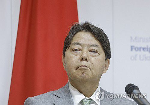 하야시 요시마사 일본 관방장관[EPA 연합뉴스 자료사진. 재판매 및 DB 금지]