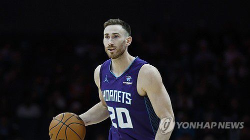 오클라호마시티로 이적하는 헤이워드[AP=연합뉴스]