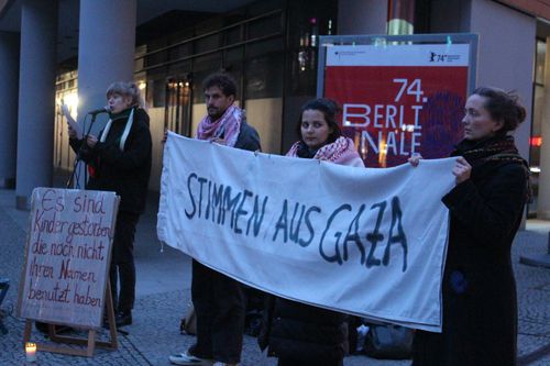 베를린영화제 행사장의 팔레스타인 지원 촉구 집회[촬영 김계연]