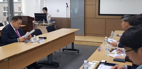 지난달 29일 출연연과학기술인협의회총연합회와 간담회를 하는 이상민 후보[촬영 정찬욱 기자]