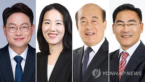 춘천갑 선거구 후보(춘천=연합뉴스) 제22대 총선 후보 등록 마감일인 22일까지 강원 춘천시철원군화천군양구군갑 선거구에 출마한 후보군. 사진 왼쪽부터 더불어민주당 허영, 국민의힘 김혜란, 새로운미래 조일현, 무소속 오정규 후보. 2024.3.22 [중앙선거관리위원회 제공.재판매 및 DB 금지] yangdoo@yna.co.kr