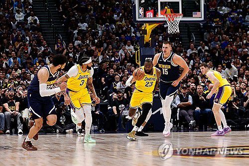 앤서니 데이비스(3번)와 르브론 제임스(23번[USA투데이=연합뉴스. 자료 사진]