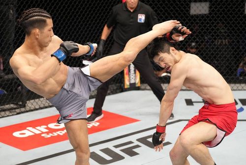 2022년 출전했던 로드 투 UFC 시즌 1에서의 홍준영(오른쪽)[UFC 제공. 재판매 및 DB 금지]