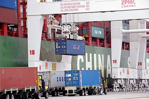 미국 롱비치 항만의 컨테이너[로이터 연합뉴스 자료사진. 재판매 및 DB 금지]